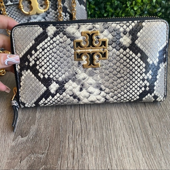 Tory Burch Handbags - Tory burch snake print zippy‎ wallet